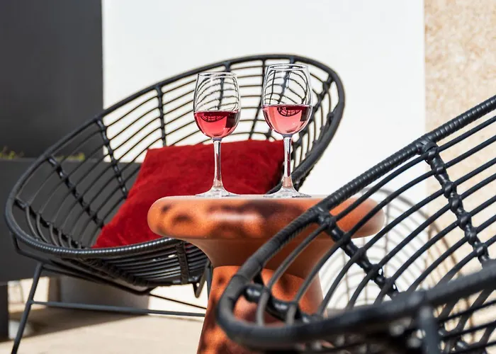 Ando Living - Sao Miguel House Aparthotel 4*