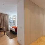 Ando Living - Sao Miguel House Lägenhetshotell Oporto