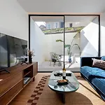 Ando Living - Sao Miguel House Порту