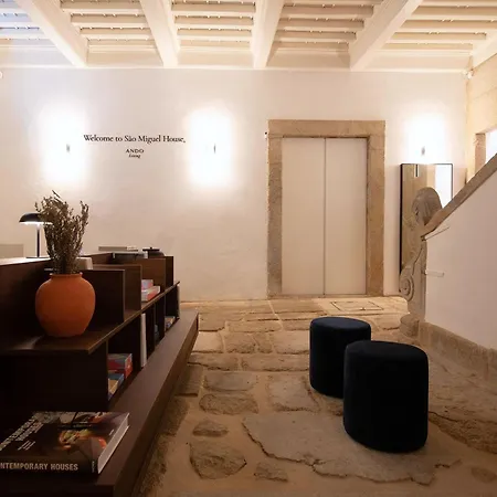 Ando Living - Sao Miguel House Appartamento Oporto