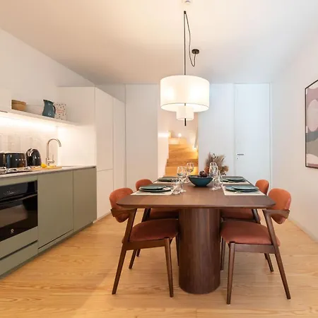 Ando Living - Sao Miguel House Porto