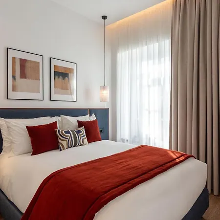 Aparthotel Ando Living - Sao Miguel House 4*