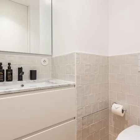 Ando Living - Sao Miguel House 4*