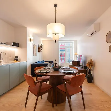 Ando Living - Sao Miguel House Порту