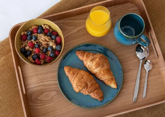 Ando Living - Sao Miguel House Porto