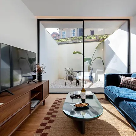 Ando Living - Sao Miguel House Porto