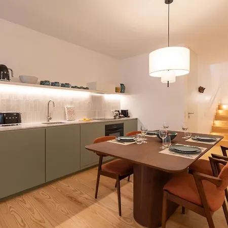 Ando Living - Sao Miguel House Porto