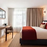 Ando Living - Sao Miguel House 4* بورتو